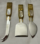 Anthropologie Owl Cheese Knife Set Mother Of Pearl Gold Handle 3 Pc Charcuterie. Fixed Price $34.99.