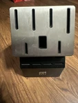 Ja Henkels Zwilling Self Sharpening Kitchen Knife Block Black And Silver 15 Slot. Fixed Price $30.00.