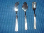 Eme 3PC Cheese Knife Spoon Appetizer Server Napoleon Pearl White 18/10 Flatware. Fixed Price $12.95.