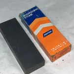 Vintage Norton Behr JB6 Combination Crystolon Sharpening Stone W/box 6"X2"X1". Fixed Price $19.99.