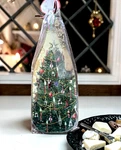 Christmas Tree Wine Bottle Shape Glass Cheese Server W/gold Spreader New. Fixed Price $19.00.