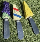 Boston Warehouse 3PC Cheese Spreaders Brie Swiss Grape Handles Stainless Blades. Fixed Price $19.95.