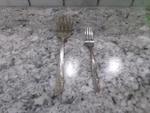 Vintage Oneida Mix Forks, Lot Of 2, Silver Plated, Queen Bess Ii Pattern,. Fixed Price $11.25.