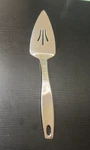 Oneida Stainless Steel 18/8 Pie Cake Dessert Server Serving Utensil 10.5". Fixed Price $9.95.