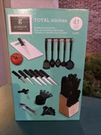 Gibson Home Total Kitchen 41-PIECE Cutlery Combo Set New Open Box. Fixed Price $24.95.