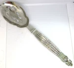 Wallace Silversmiths WAS178 *1 Pierced Casserole Spoon* 9 5/8" Silverplate. Fixed Price $12.99.