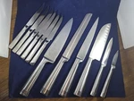 Oneida Performance Collection 13 Piece Silver Stainless Steel Knife & Block Set. Fixed Price $55.00.