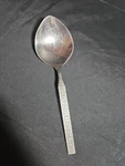 Oneida Community Isabella Solid Casserole Spoon Stainless Flatware. Fixed Price $9.99.