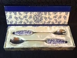 Stunning Mud Pie Provence Blue White Toile Salad Tong Set Ceramic Handle Boxed. Fixed Price $15.00.
