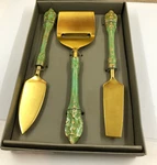 Shiraleah Chicago 3 Piece Antico Cheese Set, Original Box With Tie Downs. Fixed Price $30.00.