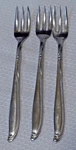 Hull Riptide 3 Forks 1 Spoon Vintage Stainless Steel Flatware Japan Dorzel. Fixed Price $20.00.