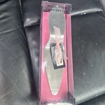 High Heel Cake Server Stainless Style Wild Eye Designs New Box. Fixed Price $5.00.