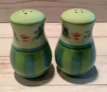 #40949 Southern Living Salt & Pepper Shakers Gail Pittman Provence Garland. Fixed Price $25.99.
