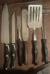 Cutco Knife SET1725 1729 ,1728 1726 1716 31227274 A Of Six. Fixed Price $160.00.
