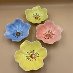 Set Of 4 Laurie Gates 100% Melamine Flower Textured Bowls Multicolored 5.5. Fixed Price $16.00.