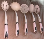 Vintage Cuisinart Pink Kitchen Utensils Set Of 6. Fixed Price $60.00.