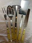 Ekco 5 Pc Kitchen Utensil Set Slotted Spoon Masher Cake Knife Spatula Fork Vnt. Fixed Price $32.00.