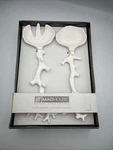 Michael Aram Madhouse Salad Servers Hard Plastic Glossy White Beach Coastal Nib. Fixed Price $40.00.