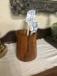Crate & Barrel Brown Acacia Wood Kitchen Utensil Holder Cottage Farmhouse. Fixed Price $27.98.
