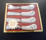 Lenox Holiday Cheese Spreaders-set Of 4 Ceramic & Stainless W/ Box. Fixed Price $21.95.