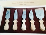 Vtg Williams-sonoma Italian Cheese Knives 5PC Set Antonini Fama Maniago Italy. Fixed Price $13.00.