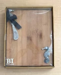Boston International Seahorse Wood Cutting Board & Spreader Set New Box. Fixed Price $10.00.