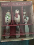 New Oneida Snowmates Spreaders Set Of 3 In Box. Fixed Price $20.00.