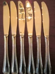 Set 6 Dinner Knives! Vintage Reed & Barton Rebacraft: Dickens Gold Pattern: Exc!. Fixed Price $35.00.