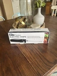 Elite Gourmet- Electric Knife Stainless Steel Serrated Blades Model EK-570B. Fixed Price $22.00.