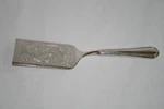 Towle Silversmith Silverplate Beaded Lasagna Server #592. Fixed Price $30.00.