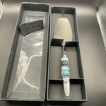 Wild Eye Designs Artisan Beaded Handcrafted Cake Server. Fixed Price $10.50.