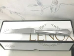 New Lenox Tavish Set - 12 Steak Knives 18/10 Stainless Knife Box. Fixed Price $100.00.