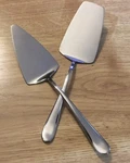 Gourmet Settings Windermere Spatula & Server Stainless Serving Pieces 10.5. Fixed Price $28.00.