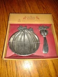 The Global Market- India Set Of Pumpkin Cheese Knife & Dish Utensils Nib Pewter. Fixed Price $14.00.