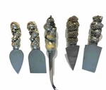 Boston Warehouse Dellarobbia / Grapefruit & Butter Spreaders. Fixed Price $60.00.