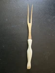 Cutco 1727 Kj Carving Serving Meat Fork Tine Pearl Handle Usa. Fixed Price $21.00.
