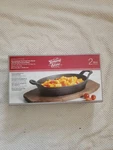 General Store By Gibson Oval Cast Iron Server With Wood Base 8.3X6. Fixed Price $20.00.