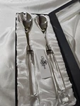 Oleg Cassini Salad Server Set With Crystal Handle Lexington 131490 New Box. Fixed Price $26.99.