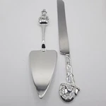 Towle Stainless Steel Christmas Serving Set 2 Piece Knife Cake/pie Server New. Fixed Price $12.50.
