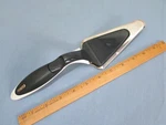 Zyliss Cake & Server (2 Piece) Top Slides Help Dessert Be Served. Fixed Price $9.99.