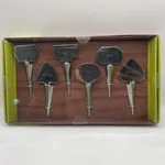 Vintage Pier 1 Imports Buffet Style Metal Cheese Markers Set Of 6 New Niob. Fixed Price $11.95.