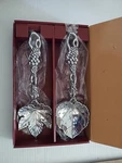 Arthur Court 10-1586 Grapevine Serving SET/2PC Vintage. Fixed Price $24.87.