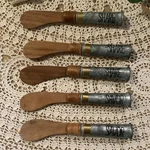 5 Mud Pie Kitchen Dinning Room Mango Wood Tin Spreaders Knives 2 Savor 3 Share. Fixed Price $34.88.