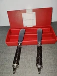 Pottery Barn Bronze Seed Bead Handle Spreaders Butter Cheese Set Of 2 Boxed. Fixed Price $18.00.