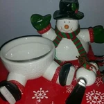 Christmas Snowman Cheese Bowl With Lid And Knife Spreader By Le Gourmet Chef. Fixed Price $18.00.