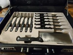 Berghoff Worldwide 32 Piece Knife Set Locking Carry Case Read Description 04. Fixed Price $90.00.