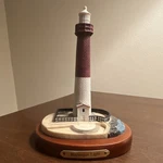 Beachcombers Barnegat Lighthouse Figurine Painted Resin Wood Red White Br. Fixed Price $15.89.