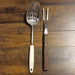 Ekcoedge White Brown Silver Slotted Spoon & Carving Fork Set, 2-PIECE Vtg. Fixed Price $11.24.