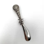 Mud Pie Coastal Nautical Shell Starfish Cheese Spreader Butter Knife Silver Tone. Fixed Price $10.00.