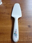 Christopher Sfuart Bone China Cake Server Y1008 Fruit Basket. Fixed Price $8.74.